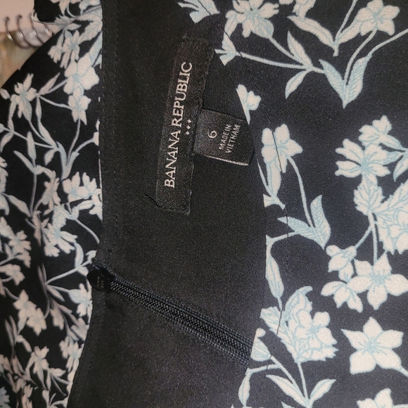 Banana Republic Floral Black and White Dress 6 - Picture 7 of 7